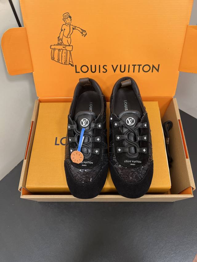Lv Ss25 New Arrival~From the toes to the streets, at the key node of Balletcore