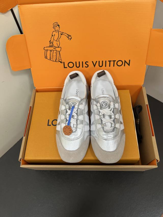 Lv Ss25 New Arrival~From the toes to the streets, at the key node of Balletcore