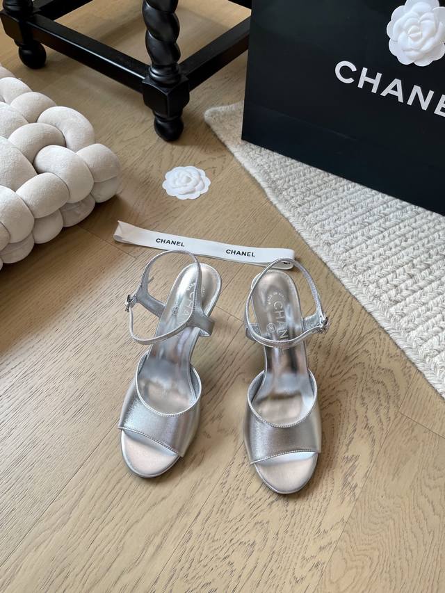 Chanel 25P high-heeled pearl sandals series! Top version! First to sell Upper sh