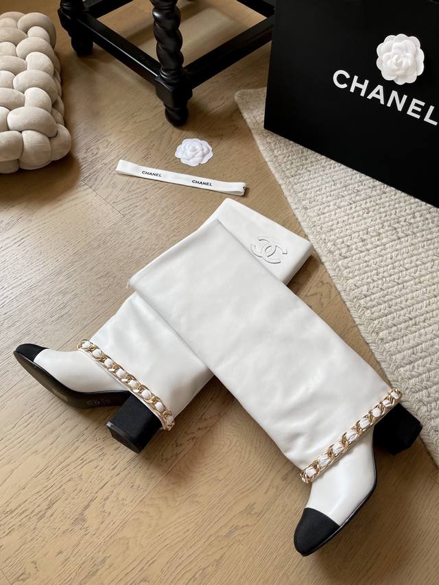 Chanel 25A new chain boots series! Top version! First to sell Upper denim mesh s