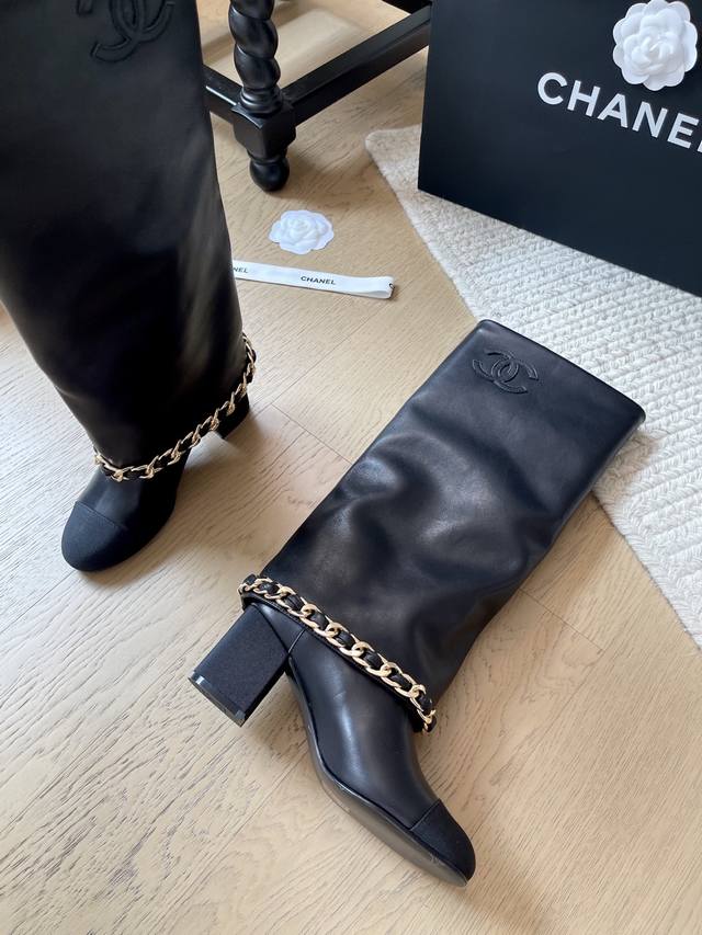 Chanel 25A new chain boots series! Top version! First to sell Upper denim mesh s