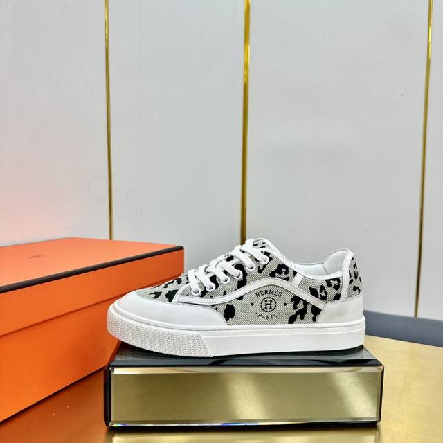 Hermes top version# Hermes Deep series couple white shoes casual skateboard shoe