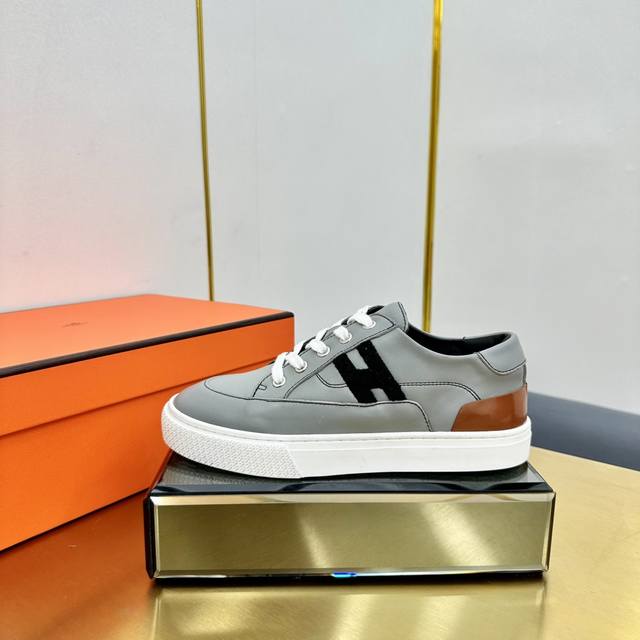 Hermes top version# Hermes Deep series couple white shoes casual skateboard shoe
