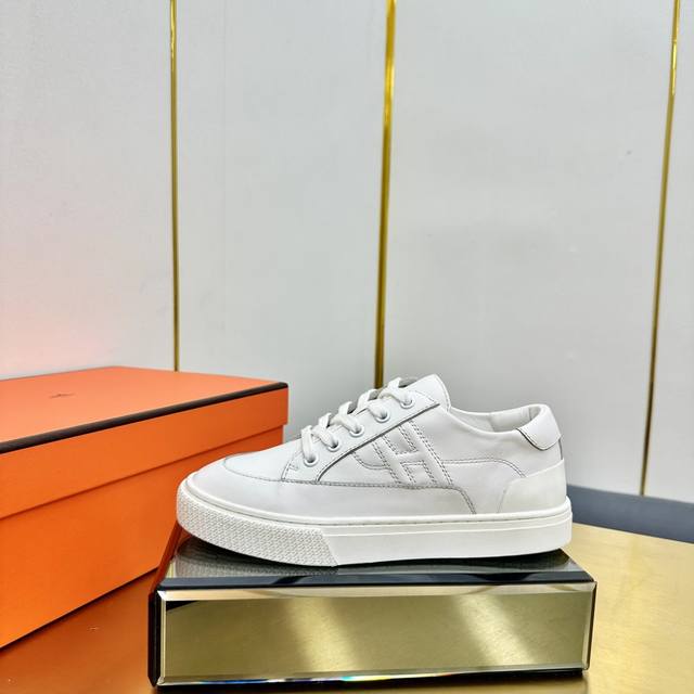 Hermes top version# Hermes Deep series couple white shoes casual skateboard shoe