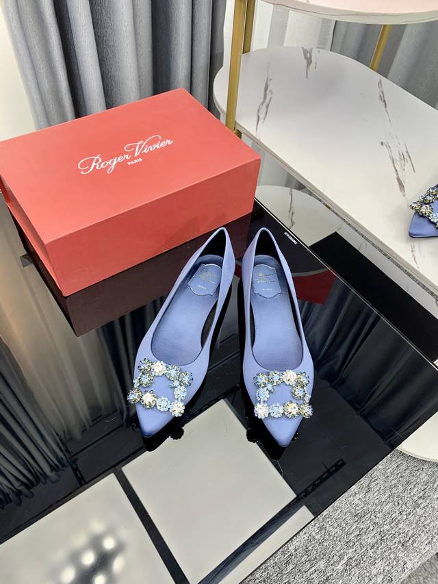 Rv Virgule diamond buckle satin slingback shoes The new crystal buckle is amazin