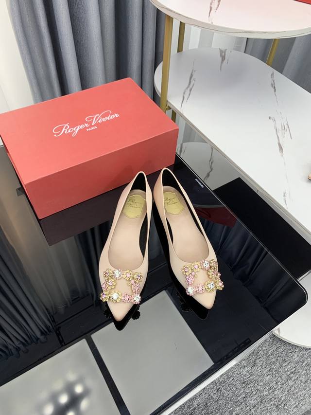 Rv Virgule diamond buckle satin slingback shoes The new crystal buckle is amazin