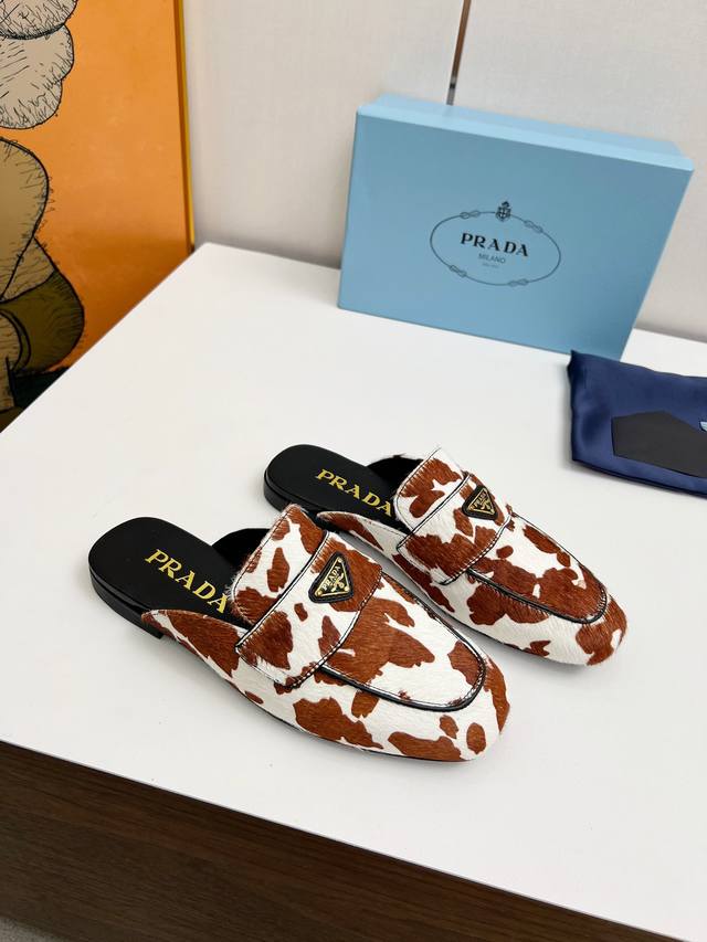 Top version in the market 2670Ss Prada triangle logo cow color Top quality Comb