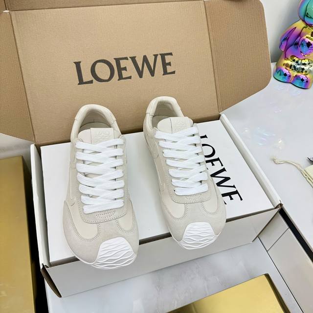 Full leather, exclusive top version, long-term production Loewe's latest color