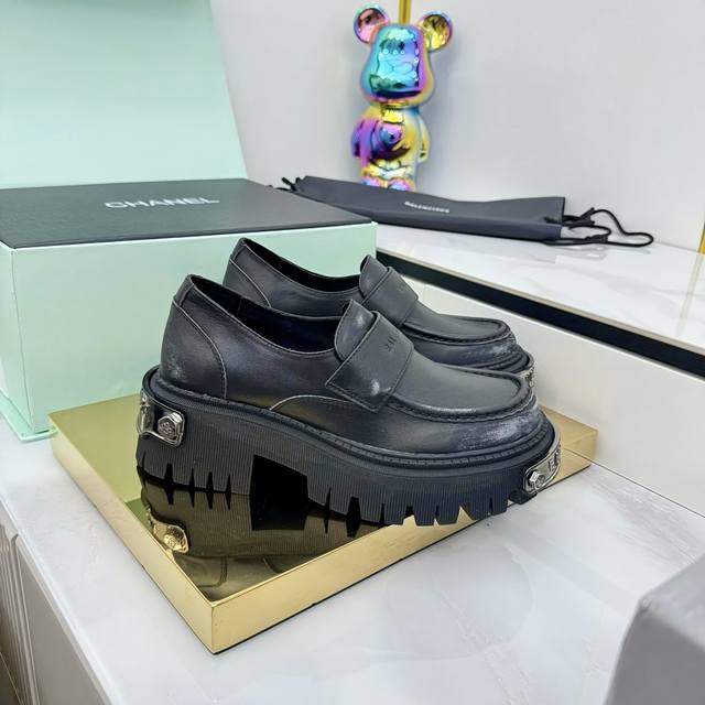factory price Pp Balenciaga 25 latest loafers As expected of Balenciaga, this se
