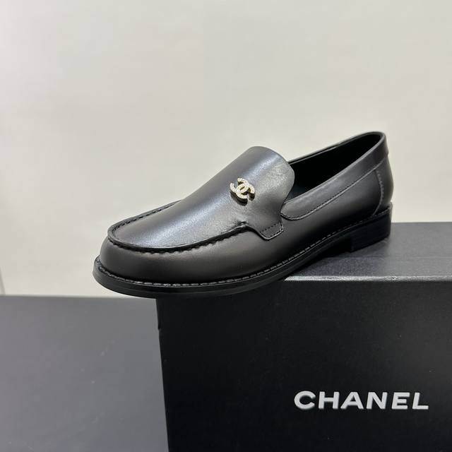 High version loafers Chanel