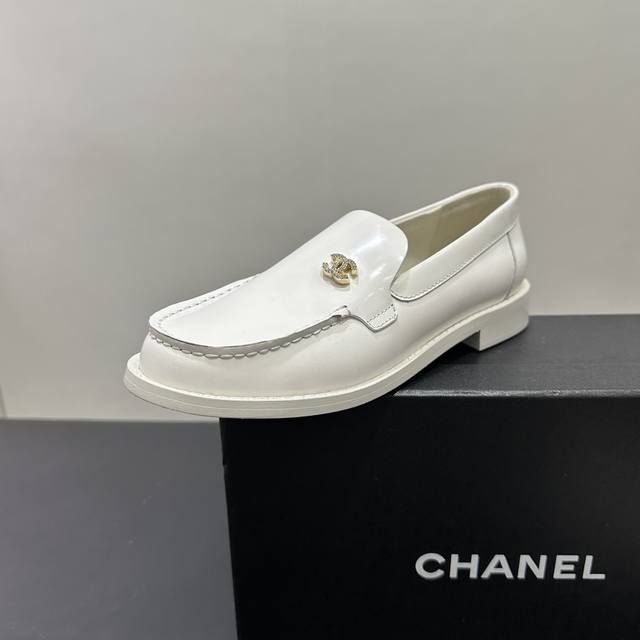 High version loafers Chanel