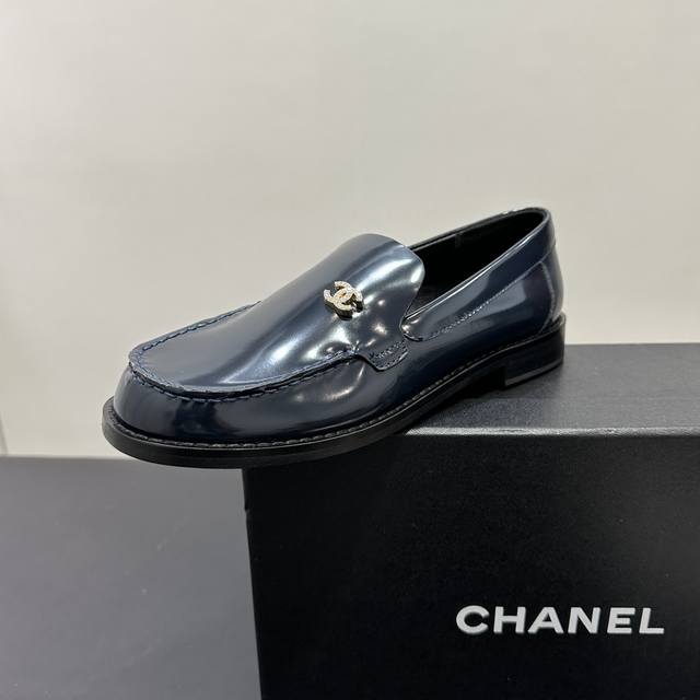 High version loafers Chanel