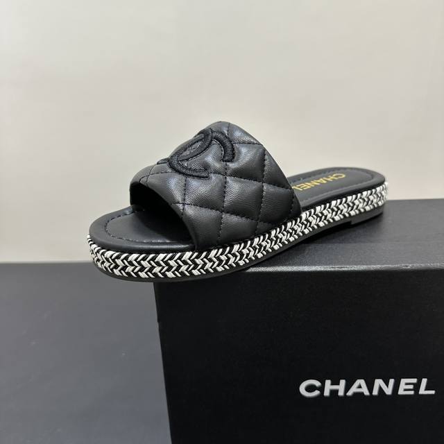 Chanel Chanel classic double C slippers are a timeless symbol in the fashion wor