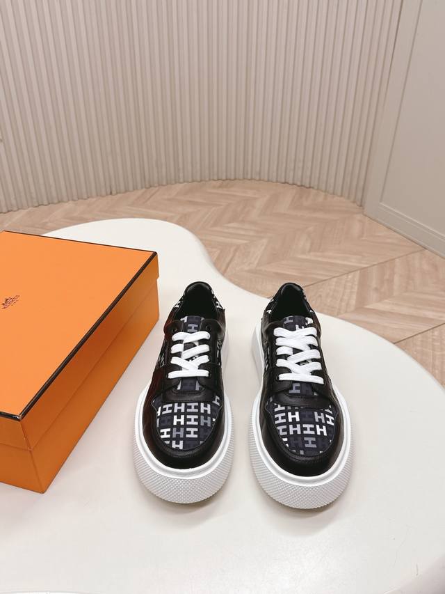 Men's Hermes 2025 new series of casual sports shoes are made with the ultimate