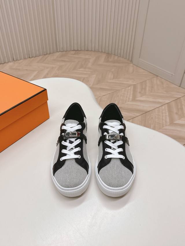 Couples' model Hermes 2025 new series of casual sports shoes H buckle series ca