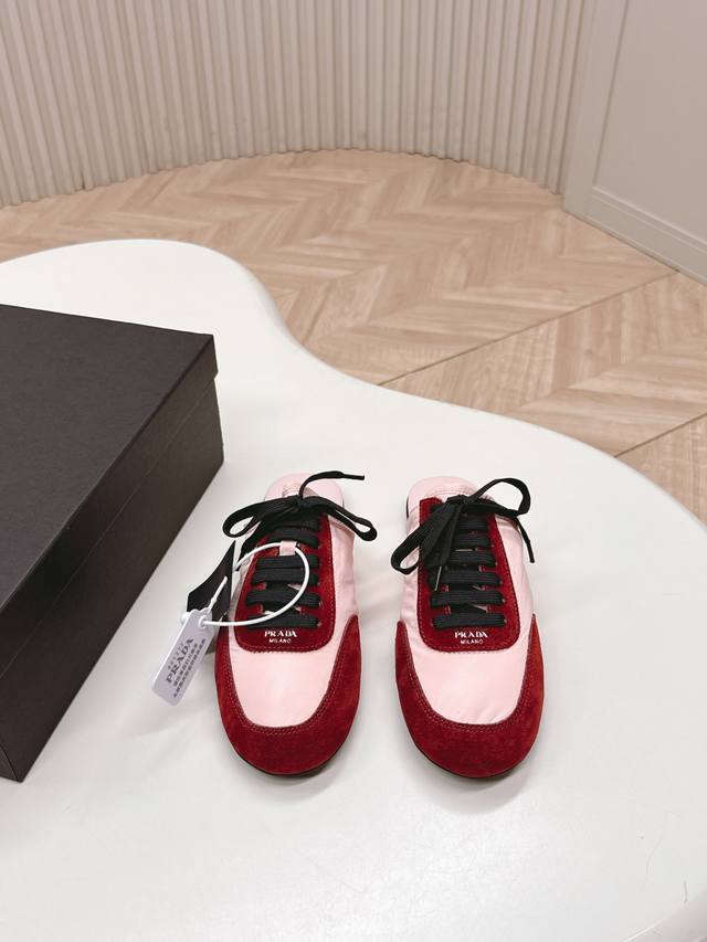 New color series of half-slippers Prada Collapse recycled nylon and suede leath