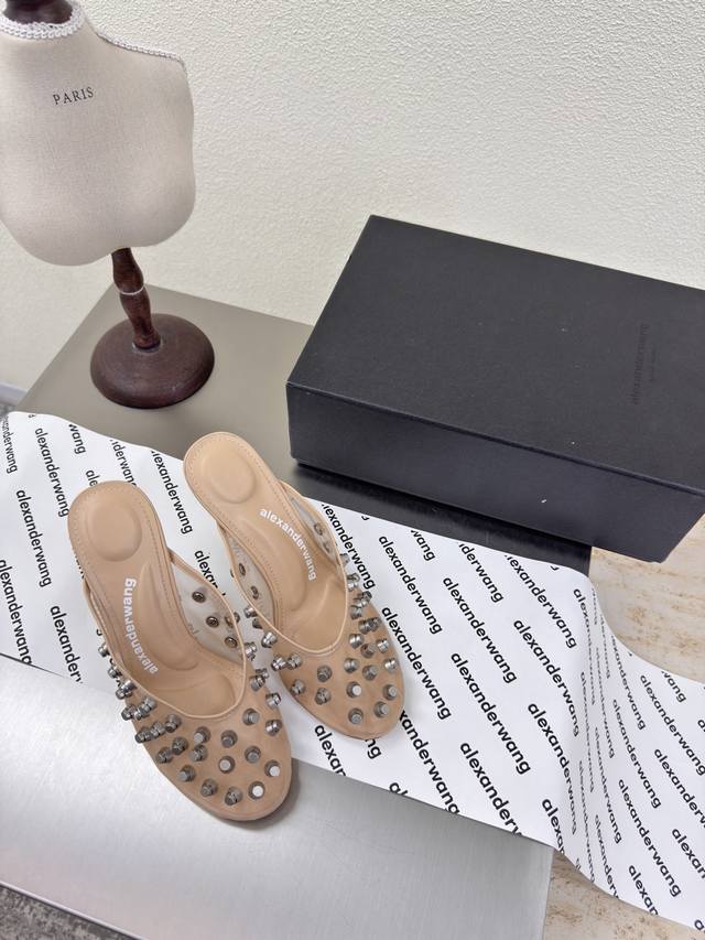 High heel three-dimensional rivet Alexanderwaog King's high heel three-dimension