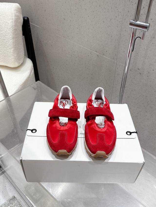 Factory Foot Industry Fashion Brand 25 Latest Retro Pearl Mary Jane Casual Sport