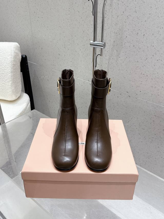 Factory short boots and long boots Miumiu Miu Miu 25Ss autumn and winter new th