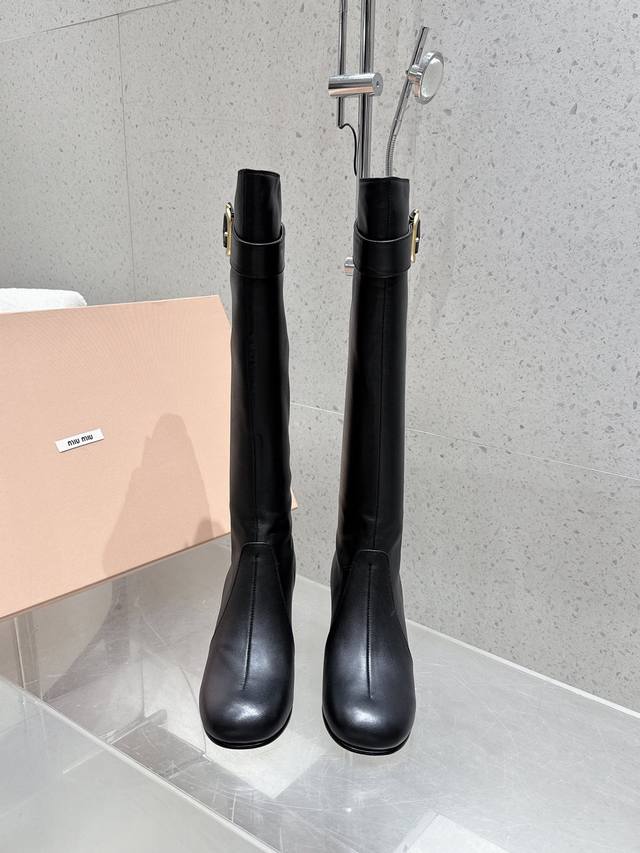 Factory short boots and long boots Miumiu Miu Miu 25Ss autumn and winter new th