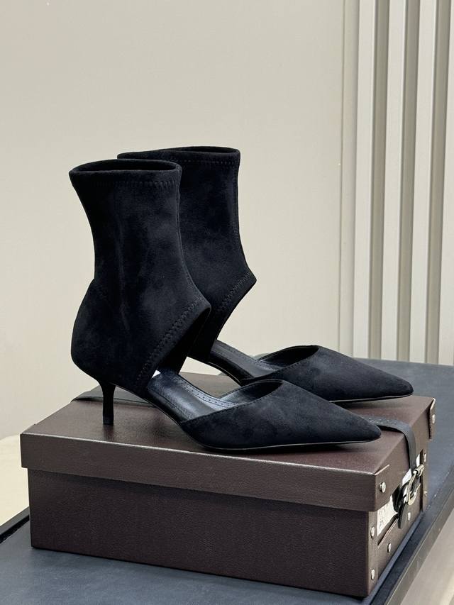 Top quality Alaiai2025 leg precision verification Alaia stretch suede leather sh