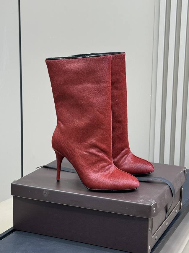 Top quality Alaia