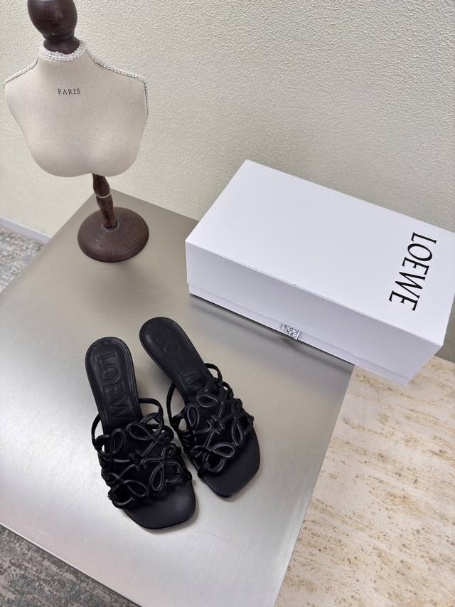 Loewe slippers brand Logo Cat heel slippers are comfortable, breathable and pers