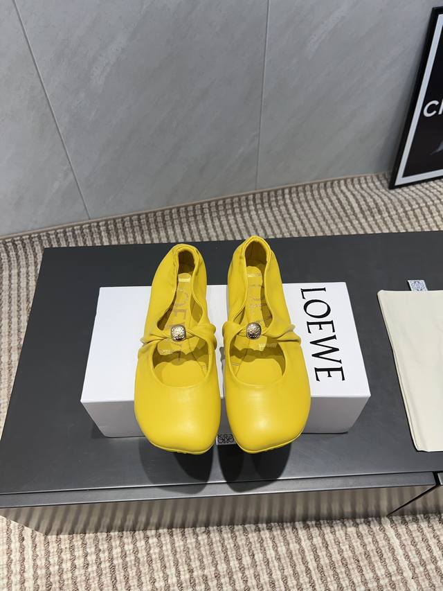 Factory: Exclusive top version L*Oewe 25Vs latest autumn hit single shoe series