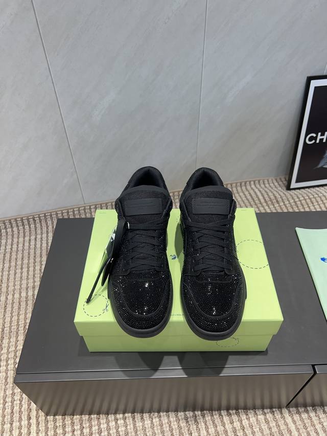Factory: Exclusive high version of couple diamond style 2025Vs Autumn Off- White
