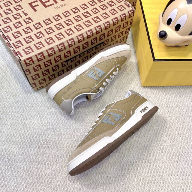 Latest color! Latest version of couples Fendi 2025 new color series sneakers cas