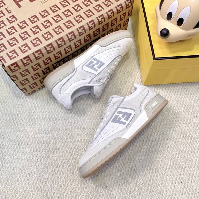 Latest color! Latest version of couples Fendi 2025 new color series sneakers cas