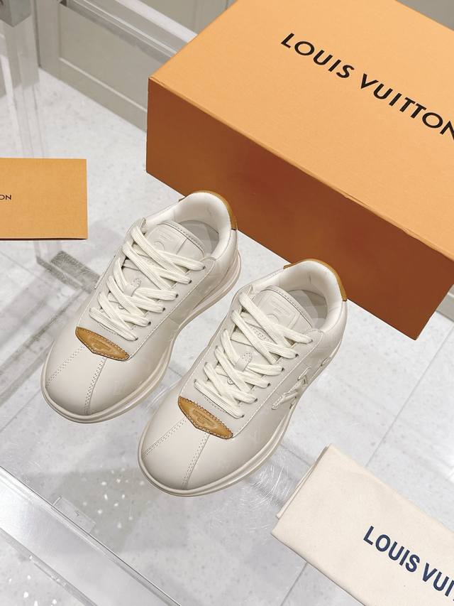 Dongguan goods: Couples' model for women, men's +20 Lv Louis Vuitton Pharrell c