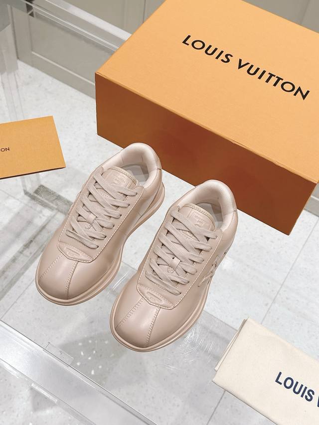 Dongguan goods: Couples' model for women, men's +20 Lv Louis Vuitton Pharrell co