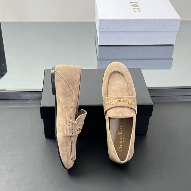 High version Dior's Dior Boy loafers are a new product in the 2025 autumn serie