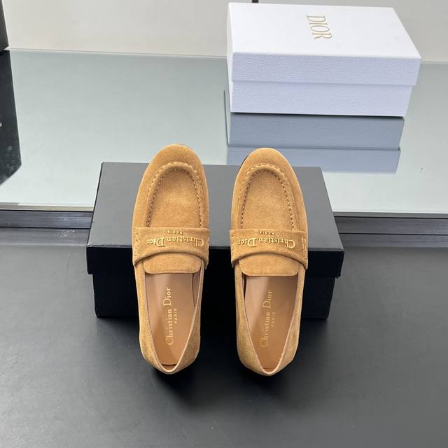 High version Dior's Dior Boy loafers are a new product in the 2025 autumn serie