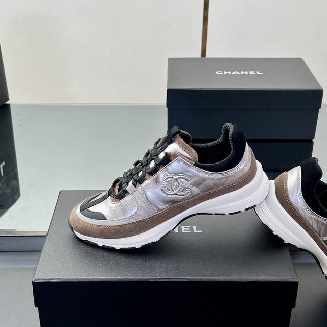 Top version, no bargaining Chanel 25A Spring and Summer Sports Series The top o