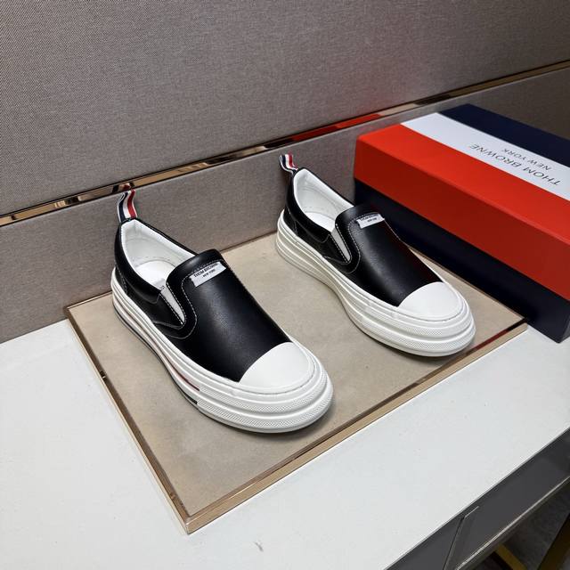 factory price Pp Tb~ Men's casual shoes 2025Z cabinet simultaneous sale size: 38