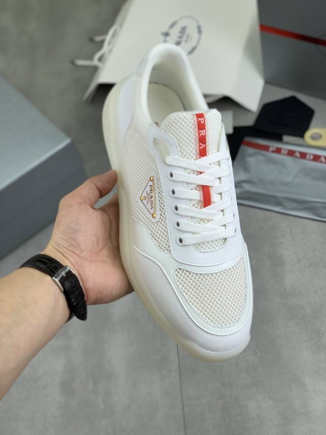 Factory Price, Official Website Price, Bestseller, Prada's flagship model. Avant