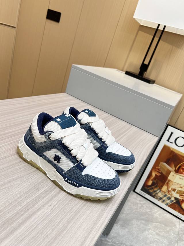 Amiri's new spring/summer Ma-1 loafers, a couple's casual sneaker. For the new s