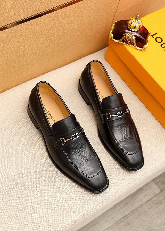 Product Trademark: Louis Vuitton Casual Leather Shoes Standard Sizes: 38-44 45.4
