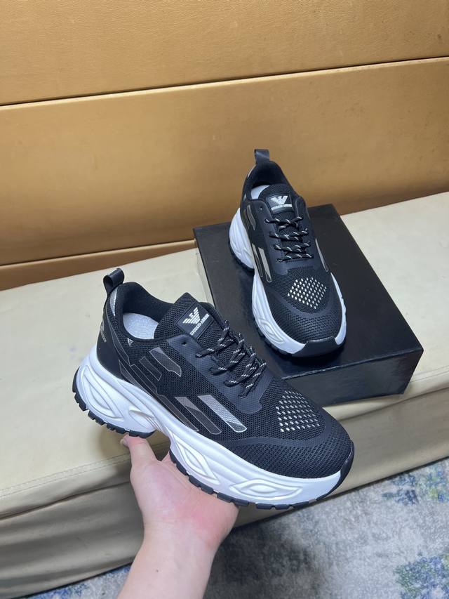 Armani top purchasing agent men's 2025Hk counter simultaneous sale. Sole: origin