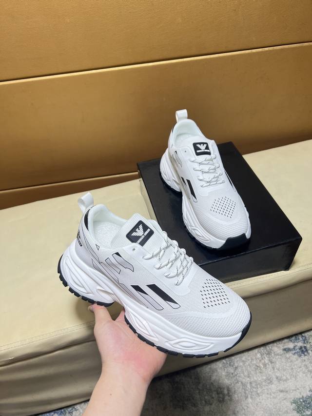 Armani top purchasing agent men's 2025Hk counter simultaneous sale. Sole: origin