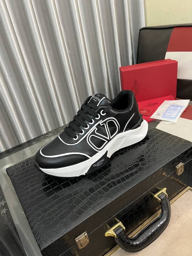 Factory Price Pp: Valention casual sports shoes - Upper: Nappa calfskin, suede c