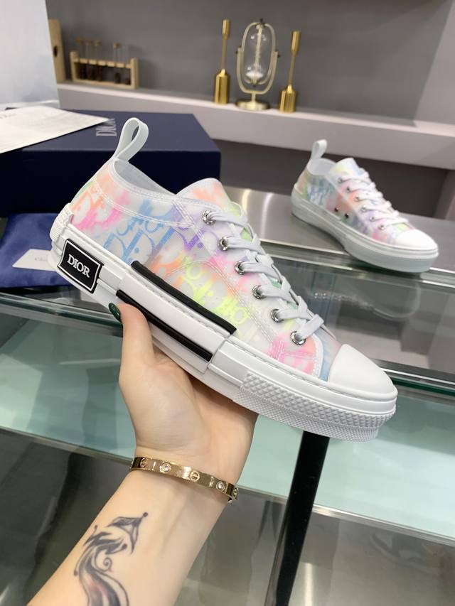 Dior men's and women's premium couple's edition upper: Made from custom-made, or