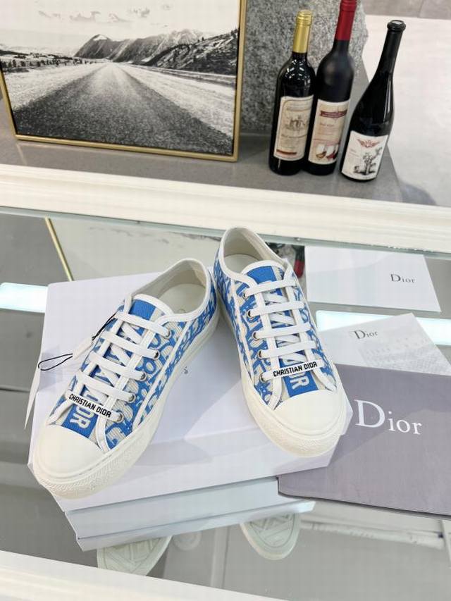 Dior Spring/Summer new embroidered garden shoes, crane series, original replica,
