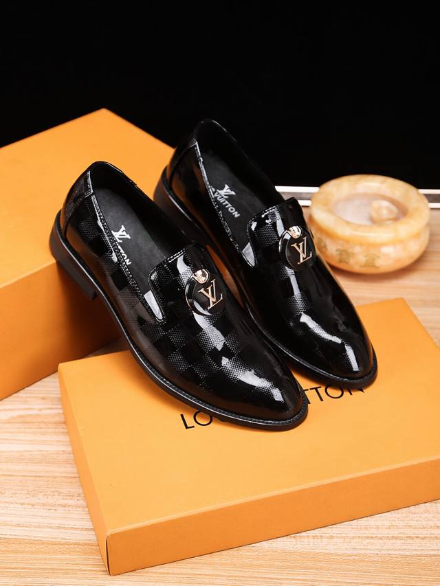 Lv, original 1:1... As a dynamic force in the fashion world, we are boldly innov