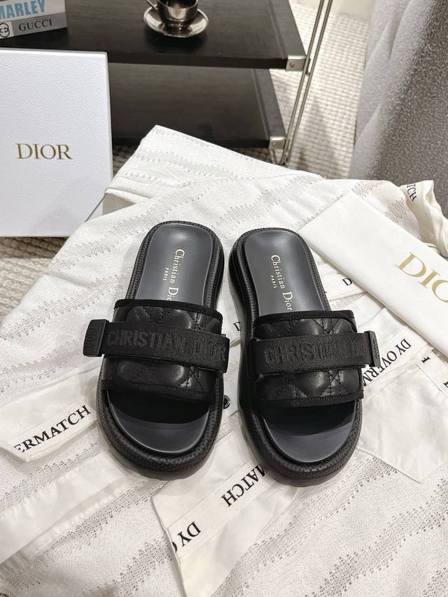 factory high version Dior Velcro slippers, a must-have item for summer beach vac
