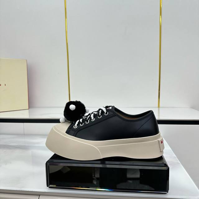 Factory Price Pp with pendant + 50 Marni Marni bear big-head shoes, celebrity st