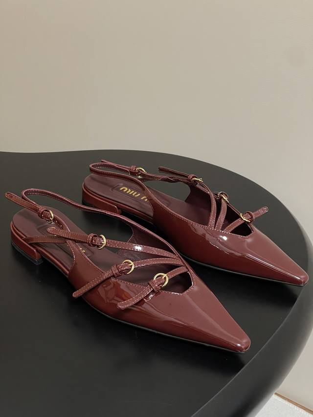25Ss New spring and summer Miu Miu buckled flat ballet shoes, pointed high-heele