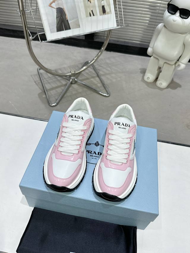 Prada 224 Prada new arrivals, a true hit! A favorite among influencers, these st